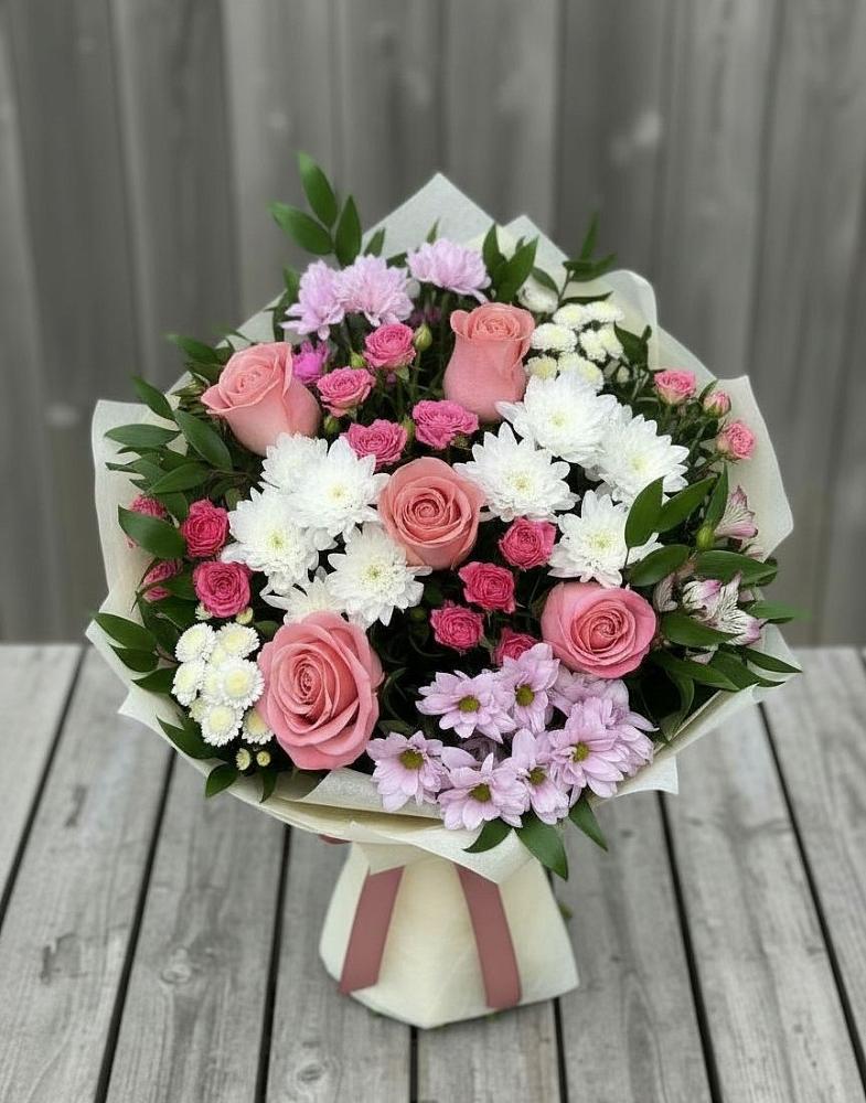 Букет цветов из: Альстромерии, Гвоздики, Розы и Хризантемы в Котласе