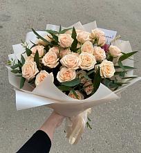 Букет Кремовые розы Латте в Котласе