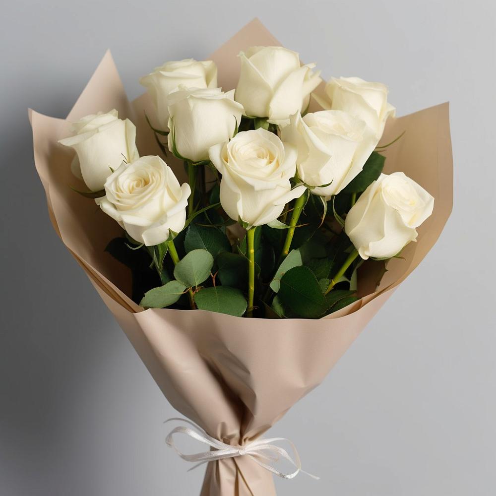 Букет 9 Белых роз Эдлесс Лав в Котласе