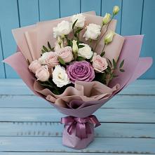 Букет цветов из:  Розы и Лизиантусы в Котласе