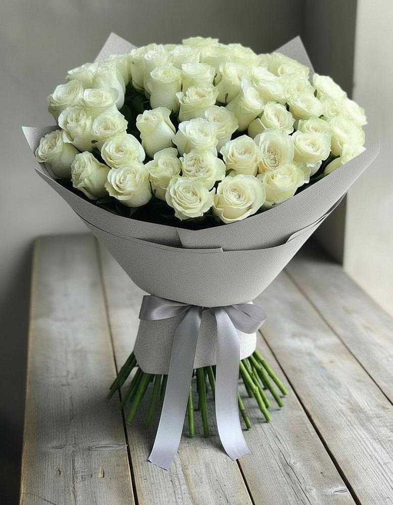 Букет 35 Белых роз в Котласе