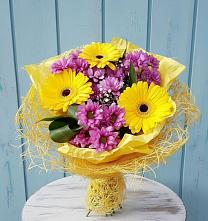 Букет цветов из:  Хризантемы и Герберы в Котласе