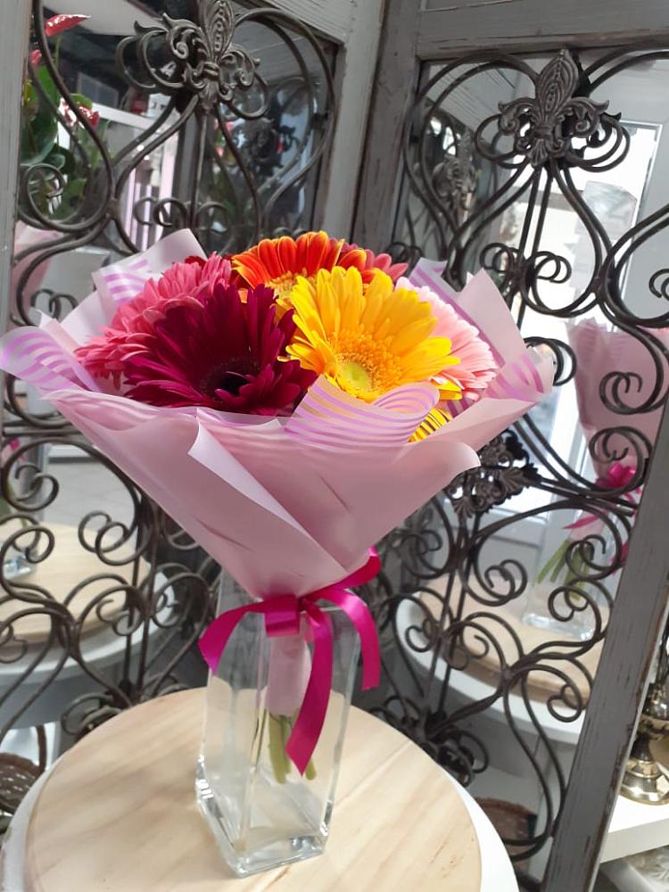 Букет цветов из: Герберы в Котласе