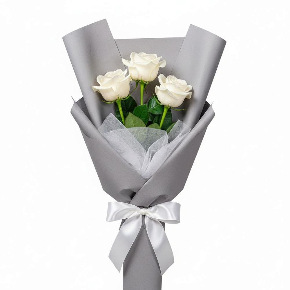 Букет 3 белые розы в Котласе