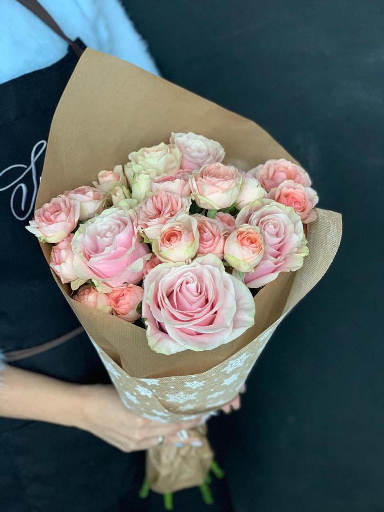 Букет цветов из: Хризантемы и Розы в Котласе