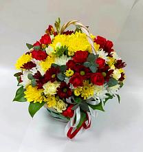 Цветочная композиция из Хризантемы и Розы в корзине в Котласе