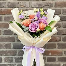 Букет цветов из:  Лизиантусы и Розы #REPLACE_PRED# Котласе